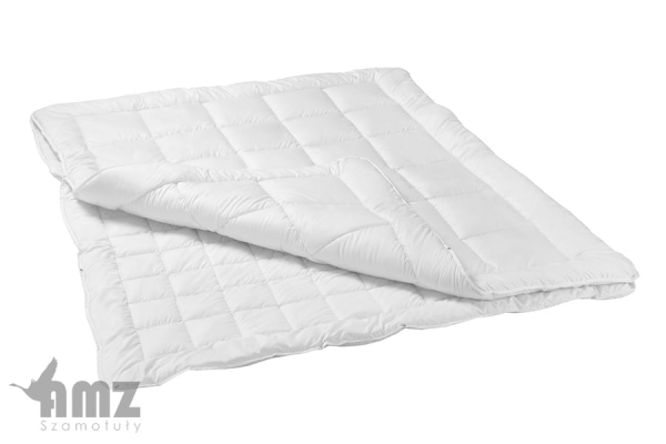 Kołdra 4 Pory Roku AMZ Antiallergic Classic - mikrofibra