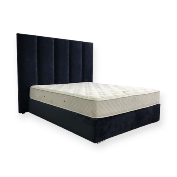 Łóżko kontynentalne MOLLY w szerokie pasy