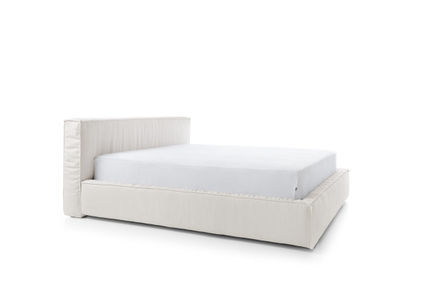 Łóżko tapicerowane PAULA szeroka rama