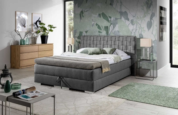 Łóżko kontynentalne NELL z plecionym zagłówkiem i materacem